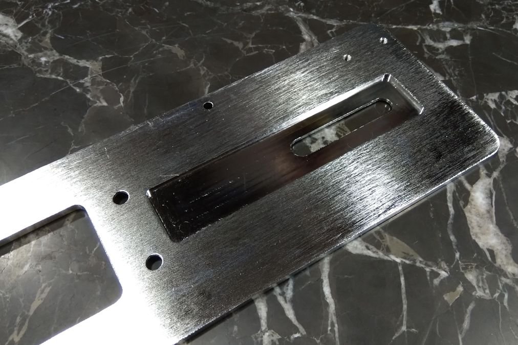 TOP LEFT PLATE