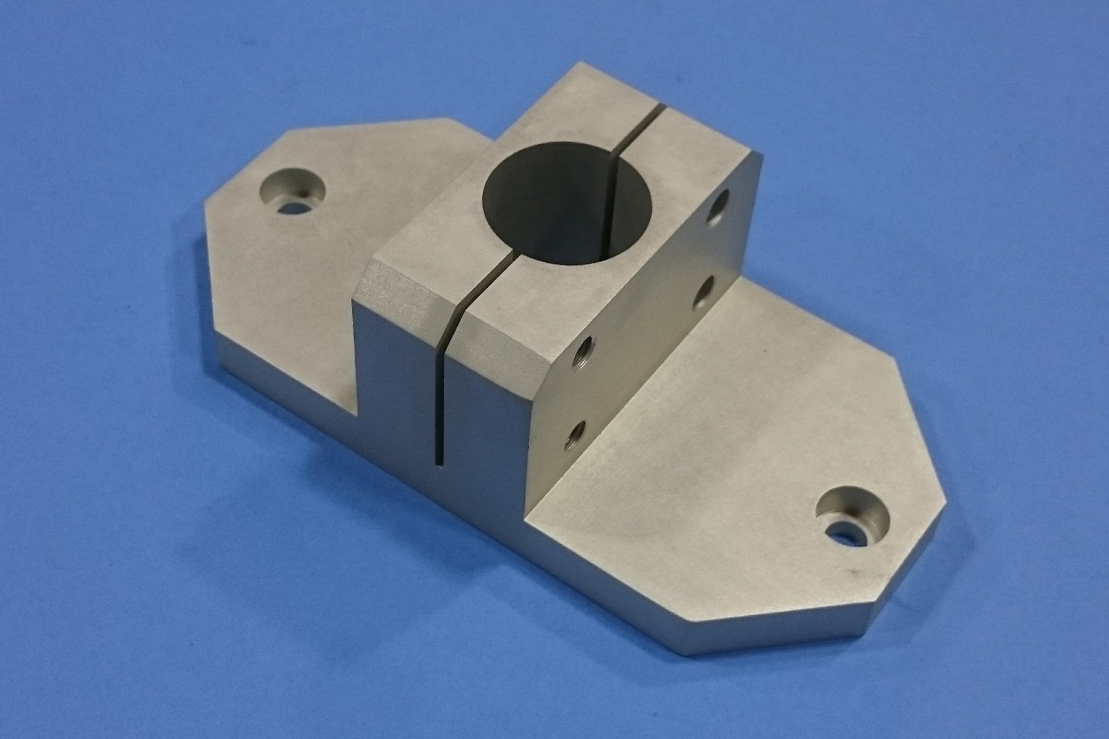 ADAPTER 005