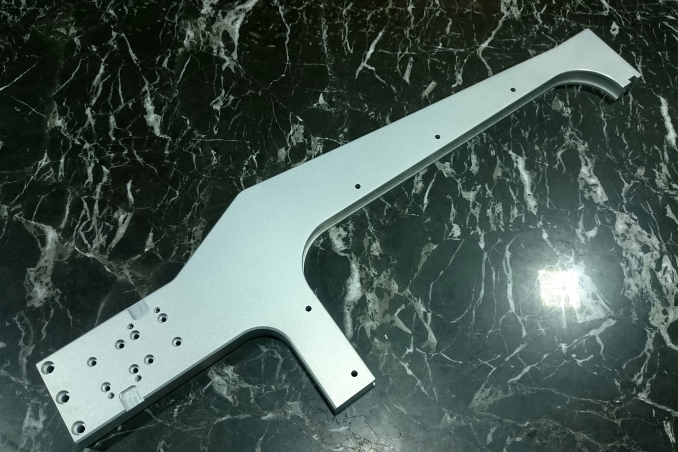 STRP PTYPE LEFT ARM 01