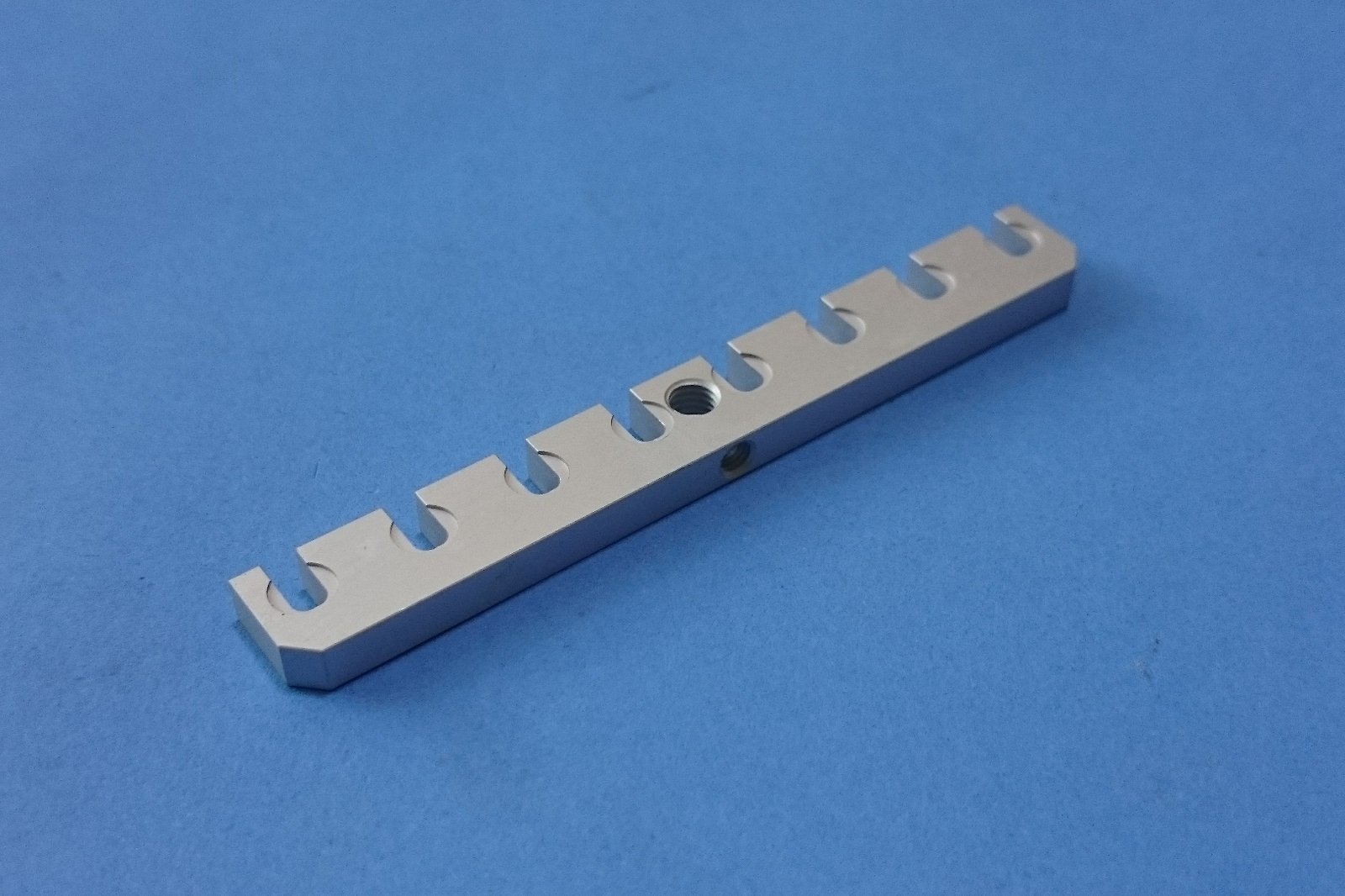 R00025-1_R03_PISTON SUSPENSION