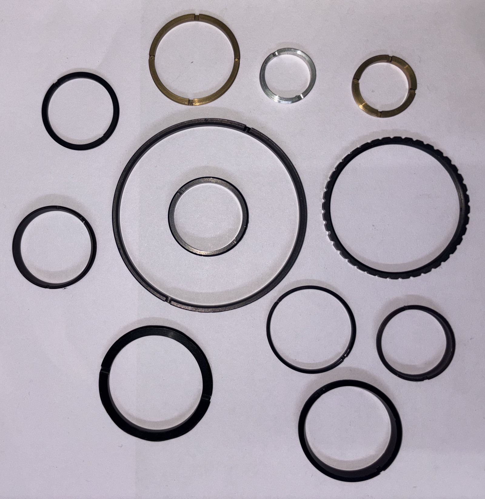LOCK RING FOR EYE PIECE AND BINOCULAR